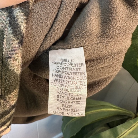 Kori Women’s Green and Pink Plaid Soft Zippered Vest Size Large - Picture 13 of 13